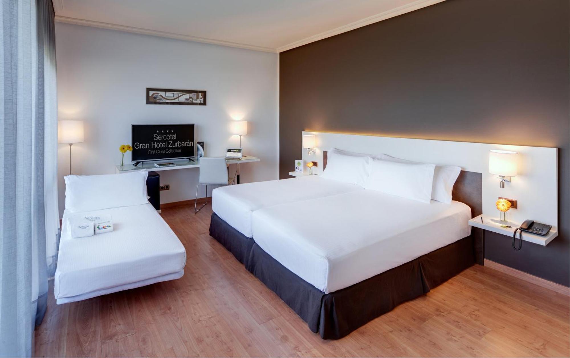 Twin Room extra bed
